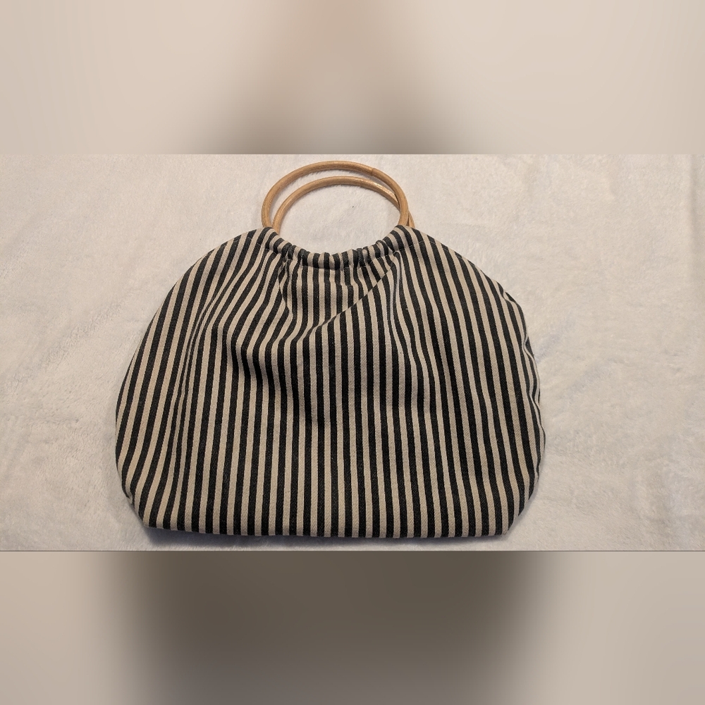 Striped Black and White Women's Bag with Wooden Handle - Picture 6 of 9